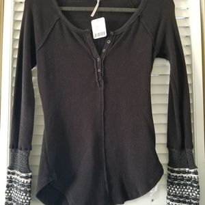 NWT Free people newbie knit cabin fever Henley knit long sleeve,Small